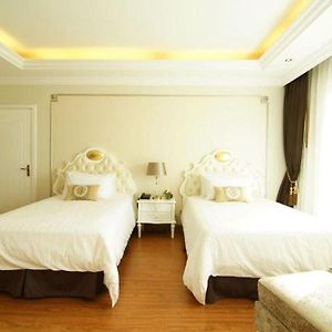 Deluxe Zimmer mit zwei Einzelbetten